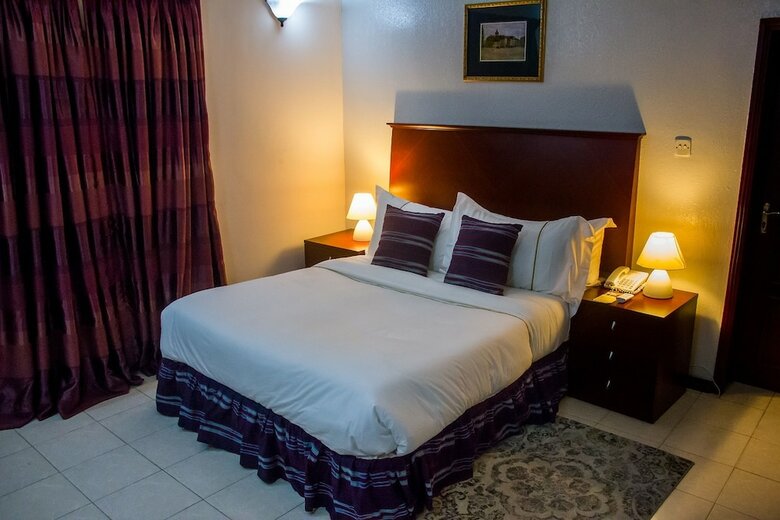 The Palmview Manor Hotel