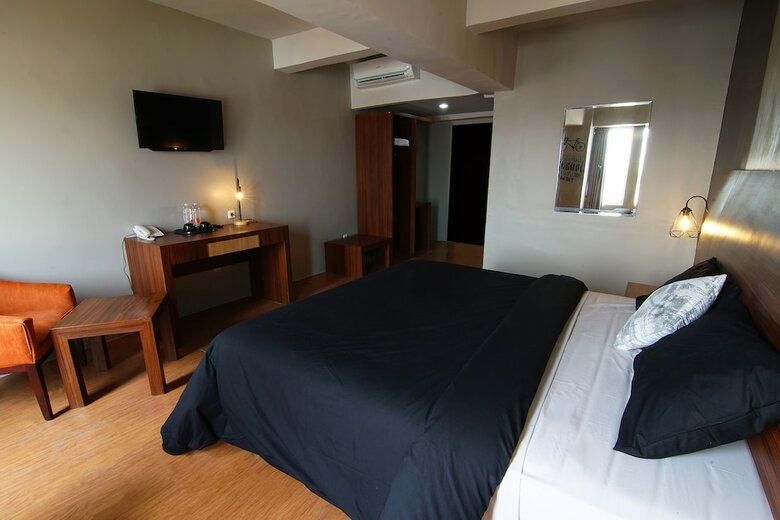 D'boegis Hotel