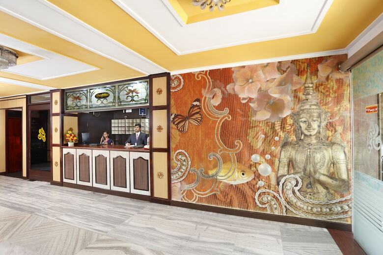 Sri Aarvee Hotels