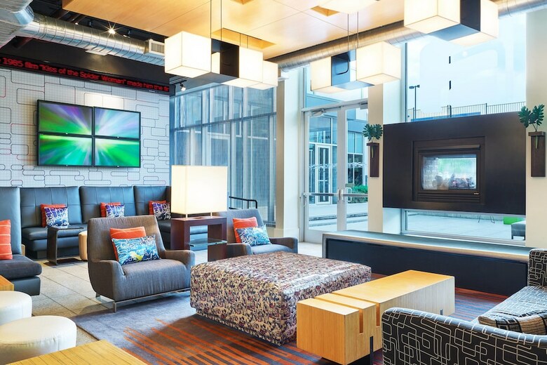 Hotel Aloft Plano
