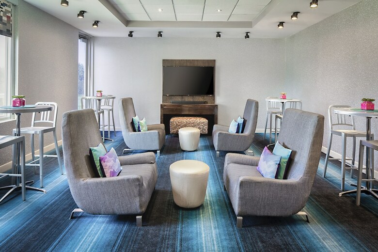 Hotel Aloft Plano