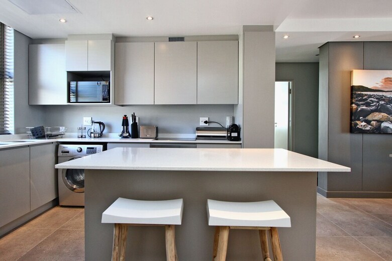 Fairmont 201 - Two Bedroom Apartment, Sleeps 4