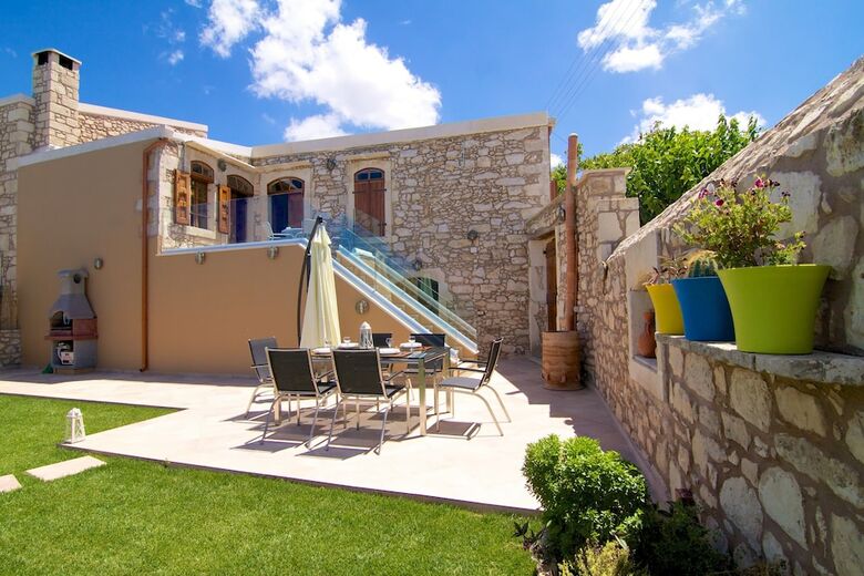 Villa Blue Paradise