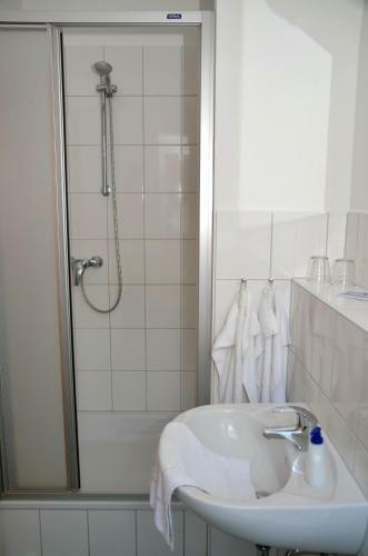 Hotel Velcrea Visavis