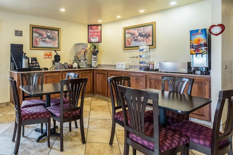 Hotel Econo Lodge Inn & Suites Searcy
