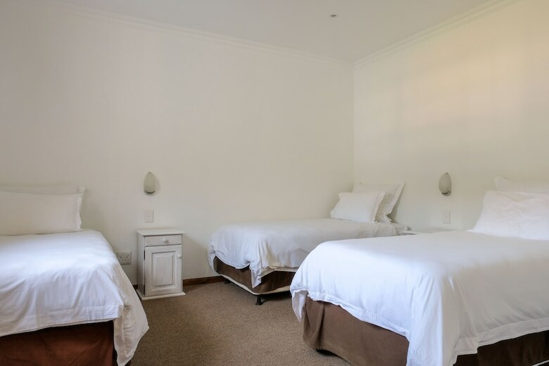 Houw Hoek Hotel