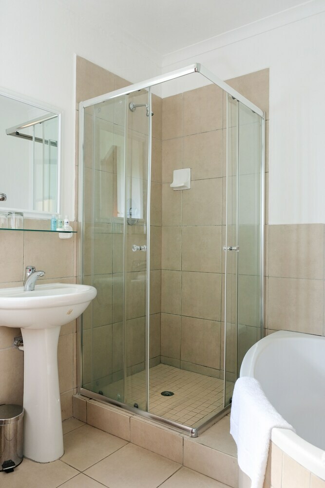 Houw Hoek Hotel