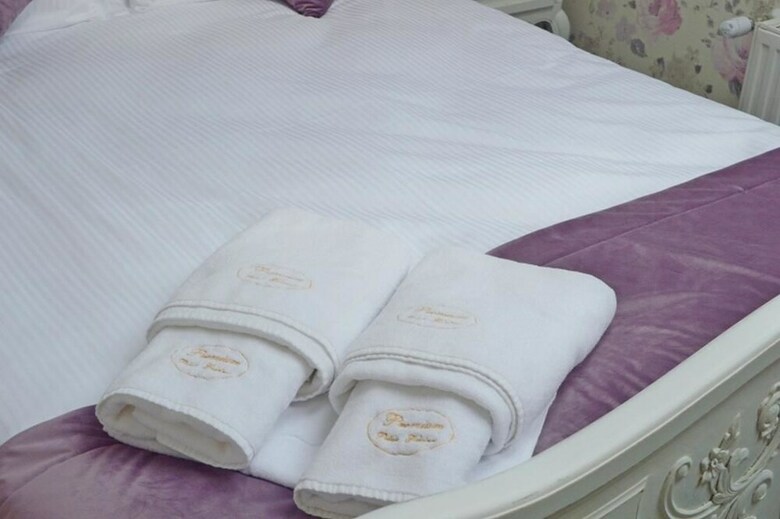 Premium - Bed & Breakfast