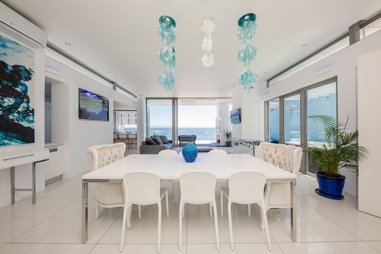 15 Views Penthouse - One Bedroom Apartment, Sleeps 2
