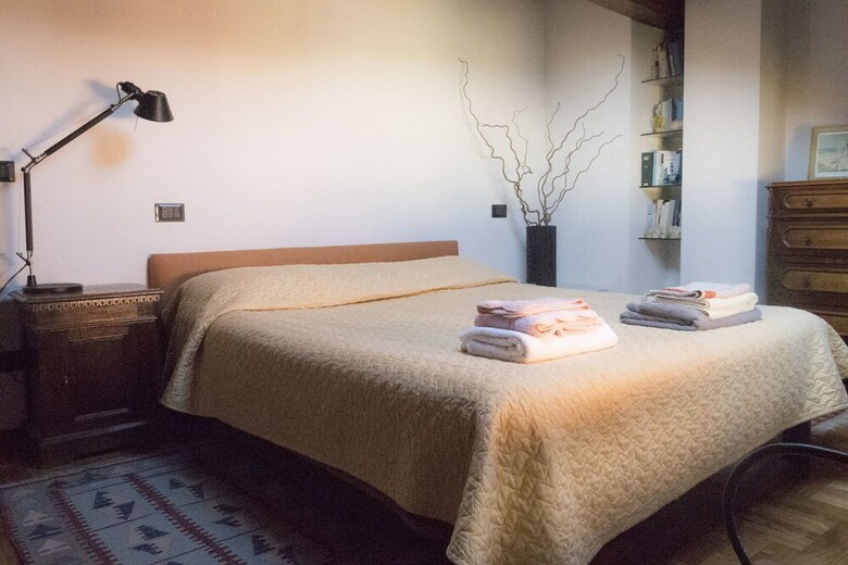 Large And Cozy Apartment On Two Levels