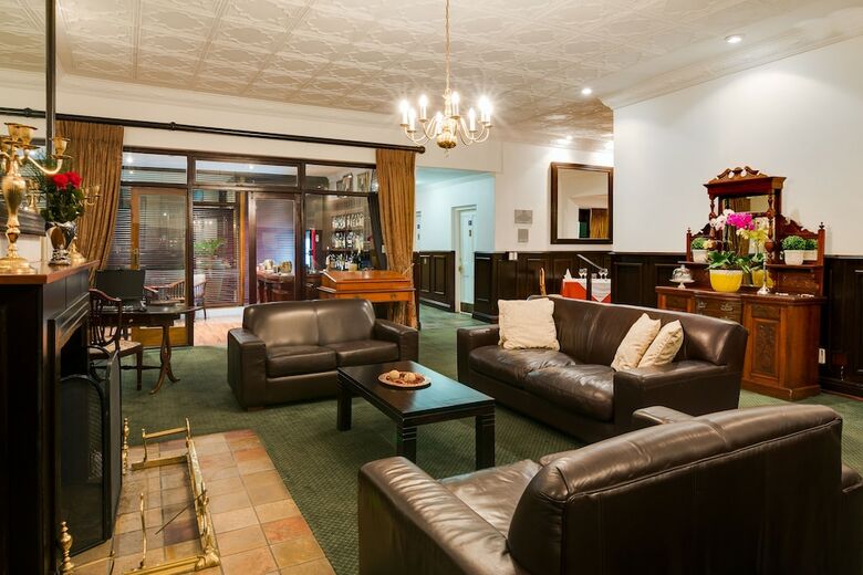 Protea Hotel By Marriott Dorpshuis & Spa Stellenbosch