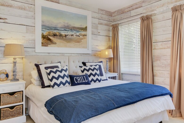 Clifton Attina - Two Bedroom Apartment, Sleeps 4