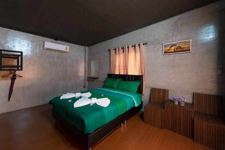 Hotel Alongkorn Farm And Resort