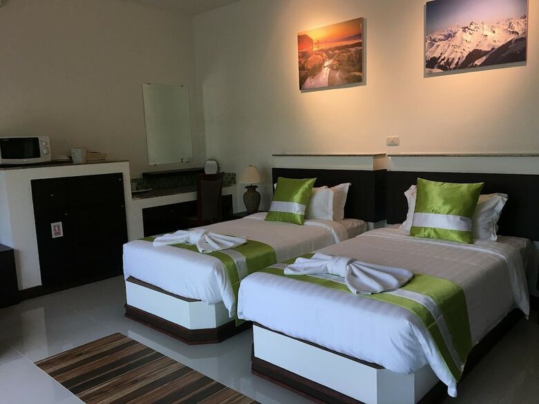 3z Pool Villa & Hotel