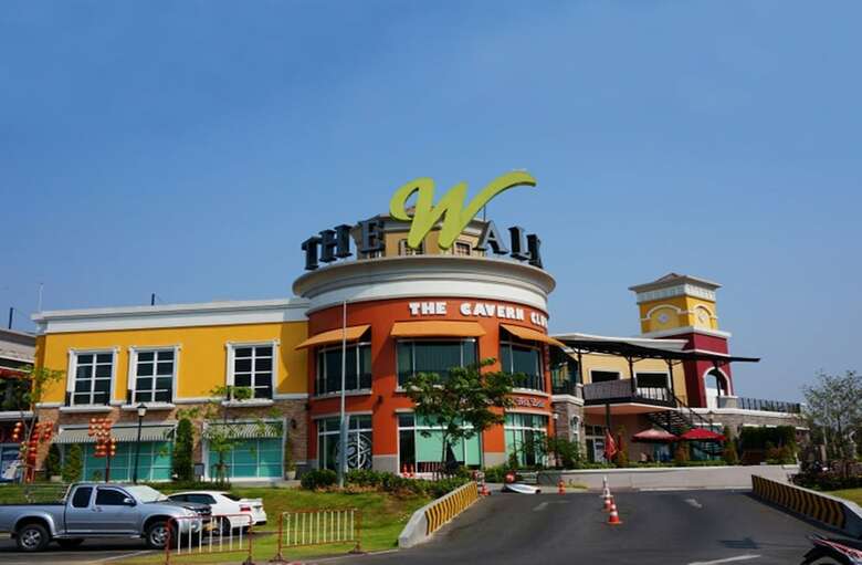 Hotel Sk Resort