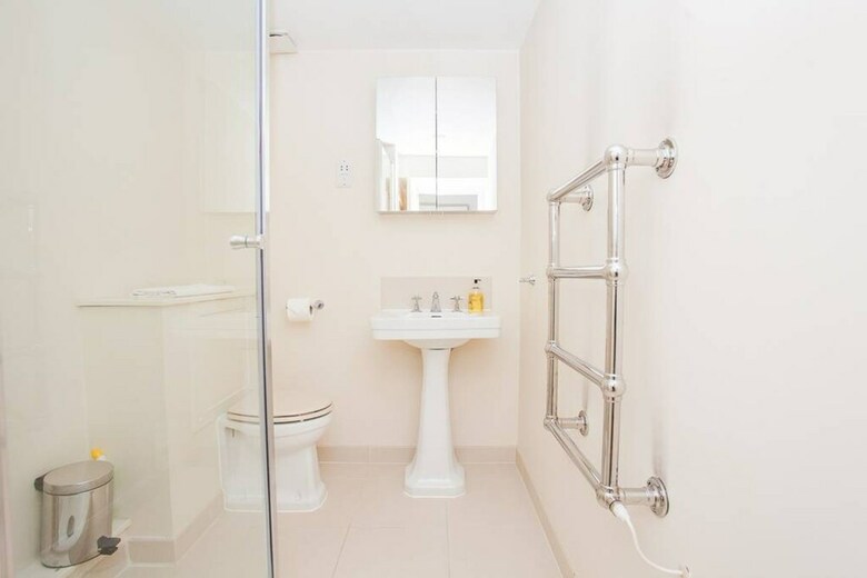 Luxury 2 Bed Mayfair Apartment