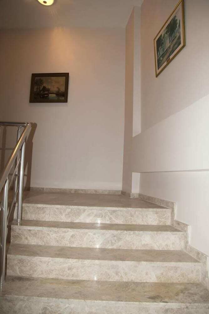 Karas Apart Hotel