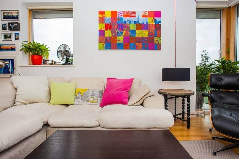 Lovely 1 Bed Apartment In Fantastic Location