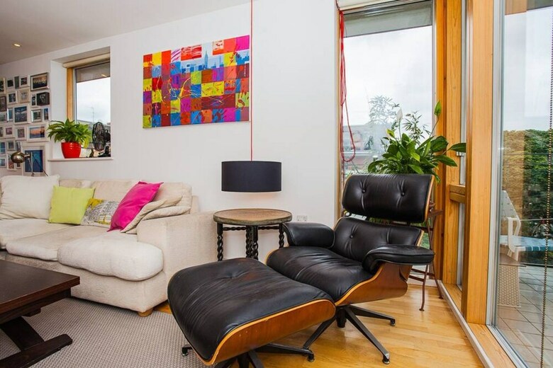 Lovely 1 Bed Apartment In Fantastic Location
