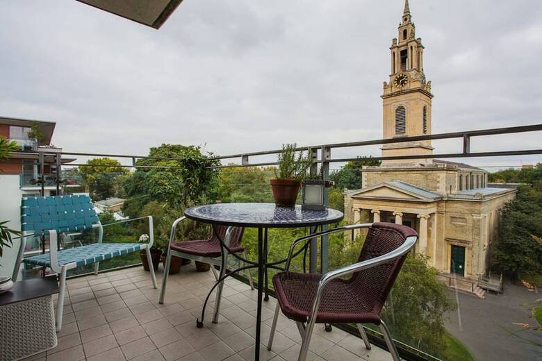 Lovely 1 Bed Apartment In Fantastic Location