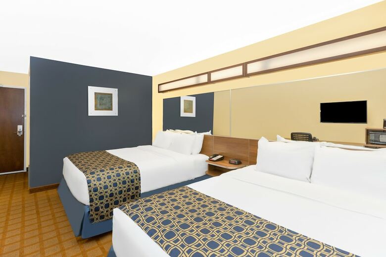 Hotel Microtel Inn & Suites By Wyndham Kearney