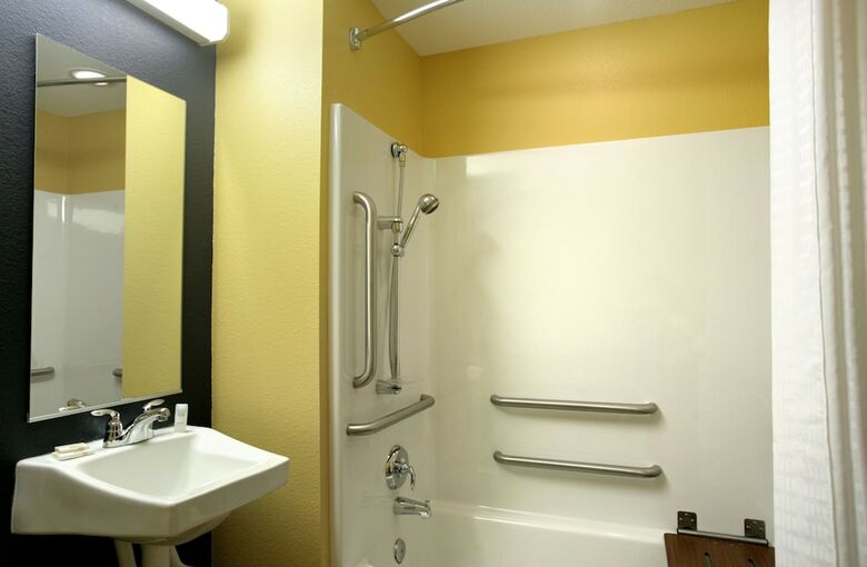 Hotel Microtel Inn & Suites By Wyndham Kearney