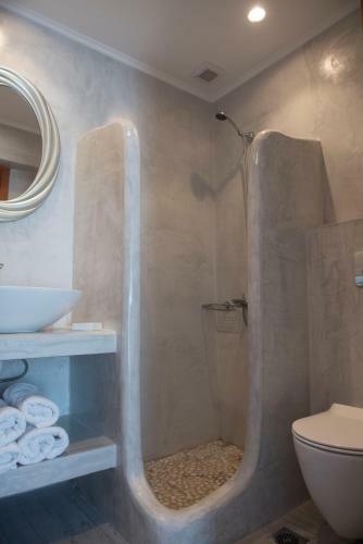 Ino Hotel