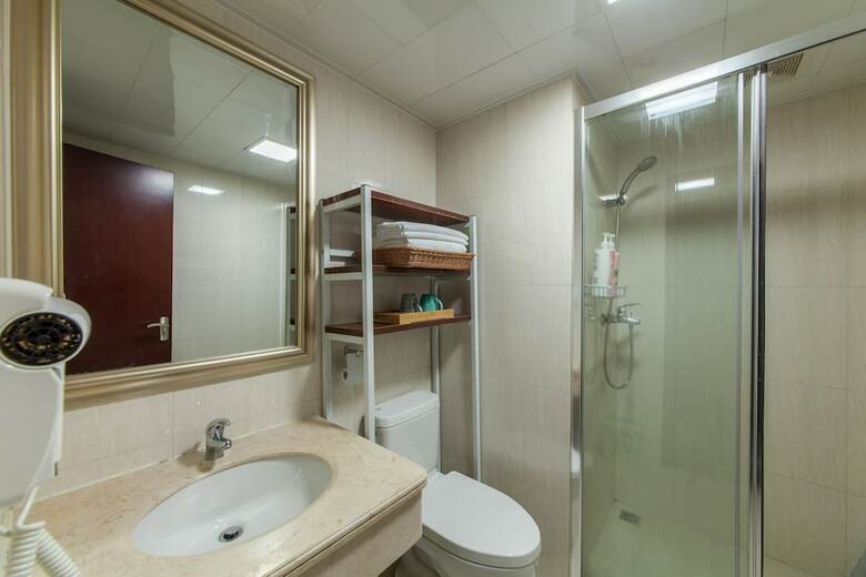 Apartamentos Guangzhou Jing Ting Ren Wen Inn