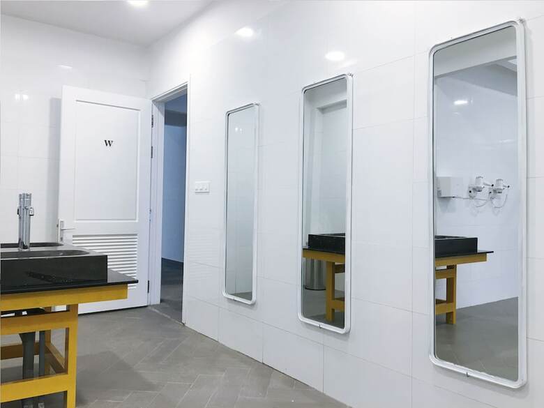 Hostal The Dorm Saigon - Adults Only