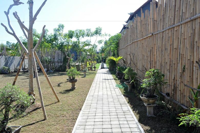 Bed & Breakfast Hotel Arsa Santhi Nusa Penida