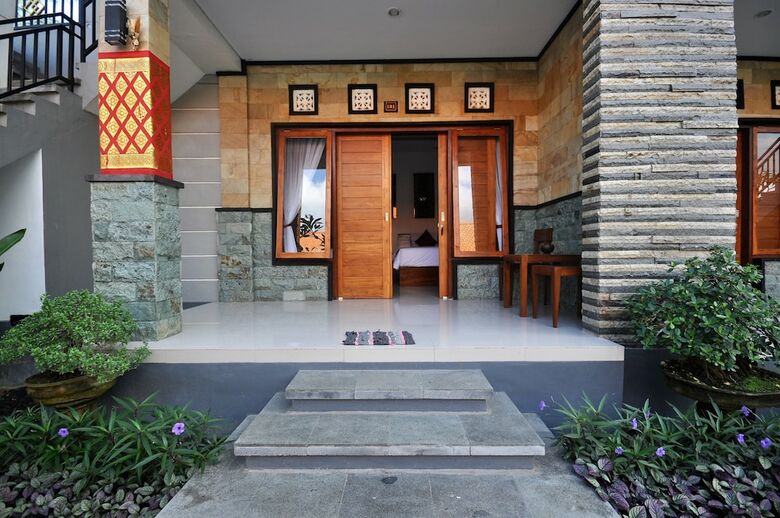 Bed & Breakfast Hotel Arsa Santhi Nusa Penida