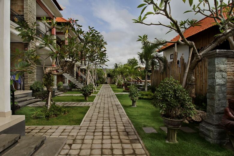 Bed & Breakfast Hotel Arsa Santhi Nusa Penida