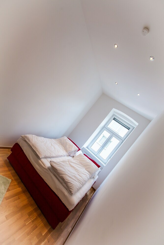 Vienna Market Apartment - Free Garage