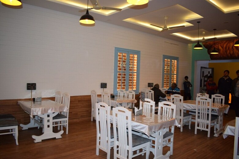 Hotel Kumkum Palace