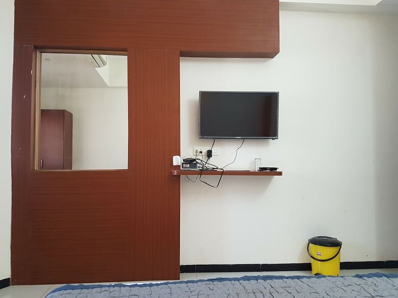 Hotel Dhruv Palace
