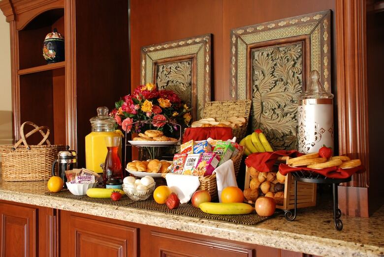 Hotel Laguna Hills Inn By Irvine Spectrum