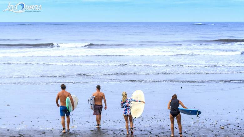 Hostal Las Dunas Surf Resort - Hostel