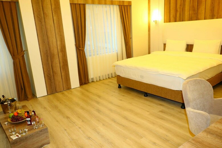 Bed & Breakfast Line Suite Hotel