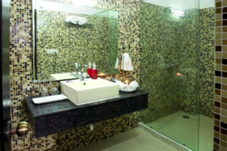 Rishikesh Inn By Petals Hotels, Rishikesh