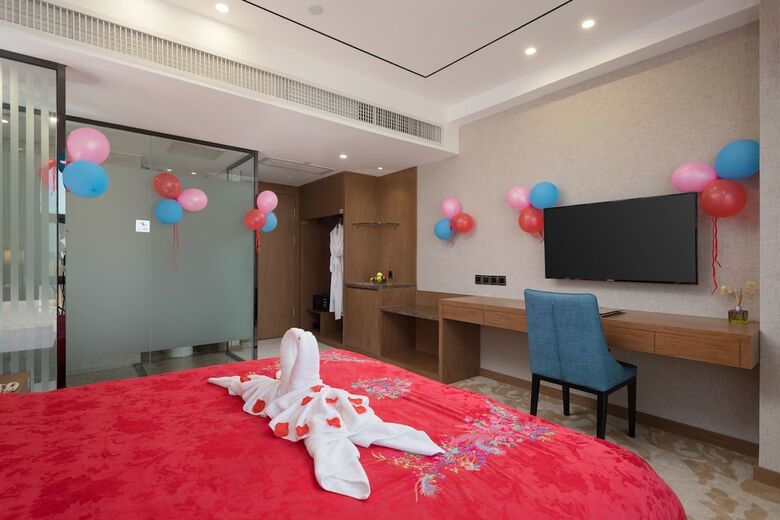 Xinyuan Hot Spring Hotel