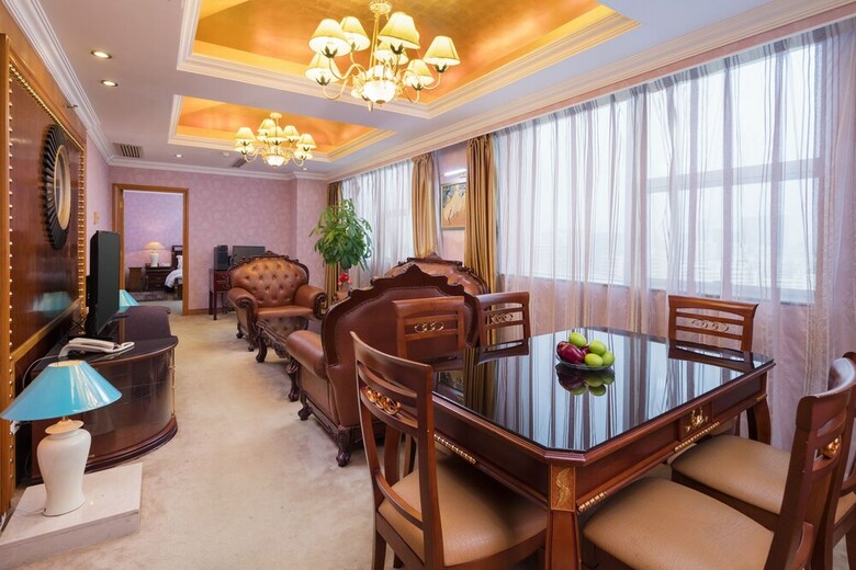 Xinyuan Hot Spring Hotel