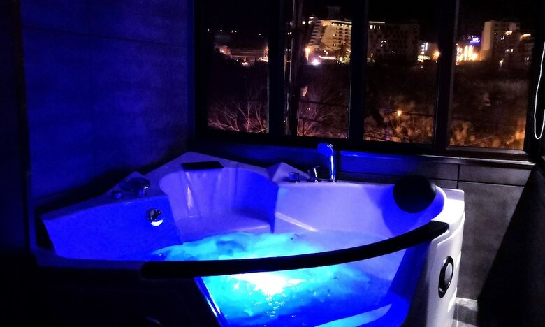 Hotel Piano Borracho