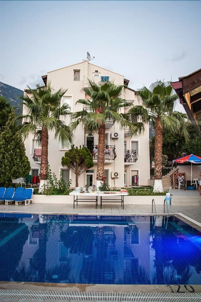 Eftelya Apart Otel