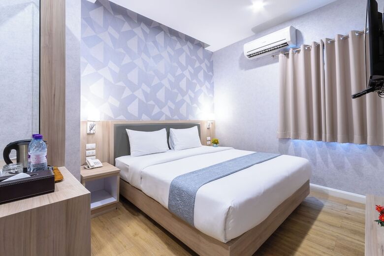 Leela Orchid Hotel