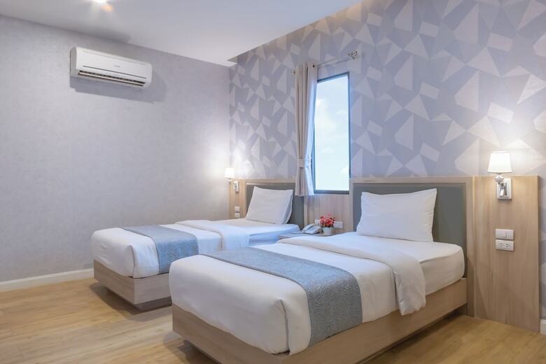 Leela Orchid Hotel