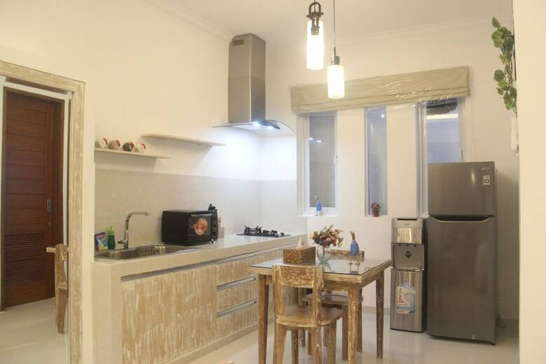 Green Studio Apartment Seminyak