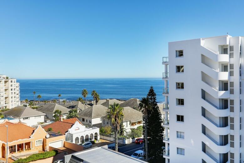 Altantic Apartment With Bantry Bay