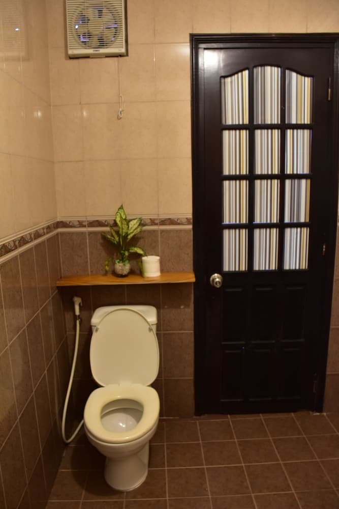 Hostal Khe Sanh Homestay - Adults Only