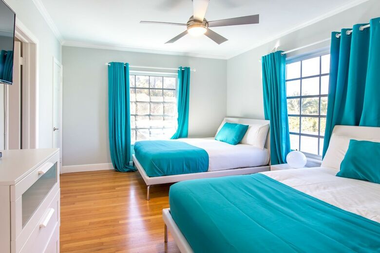 Villa Chateau Hollywood