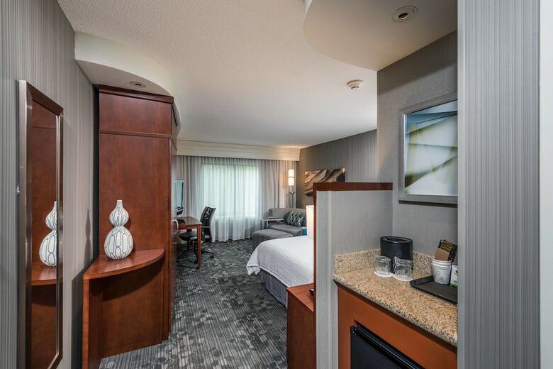 Hotel Courtyard By Marriott Bangor